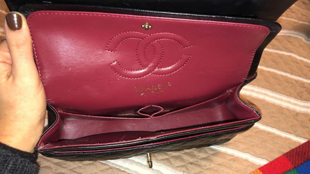 Mala Chanel (óptimo estado)