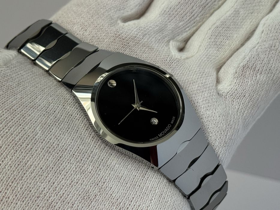 Movado Museum Sports Edition / lata 2000-2009 / kwarc / zegarek męski / 34mm bez koronki