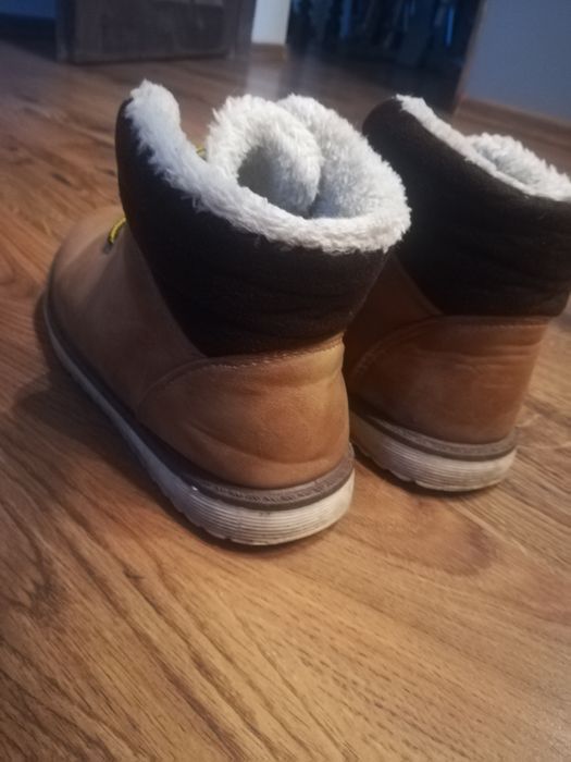 Buty zimowe botki trapery ocieplane  35