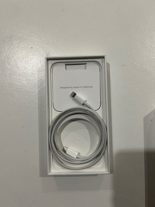 iPhone 14 APPLE (6.1'' - 128 GB - Midnight black)