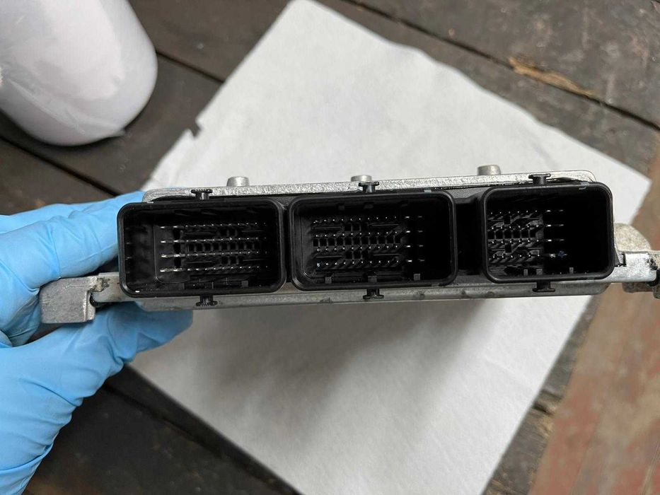 Sterownik silnika ECU Ford Kuga Mk1 2.0tdci 8V41-12A650-CB Siemens