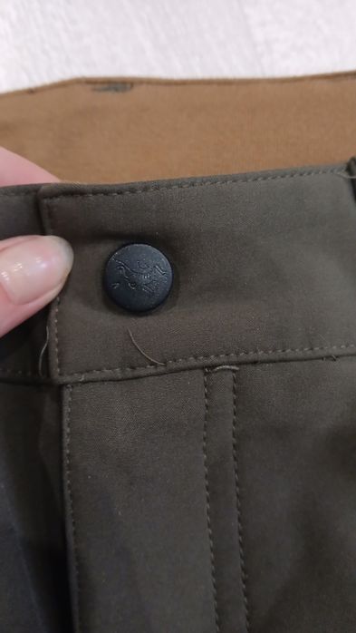 Продам штани Arcteryx