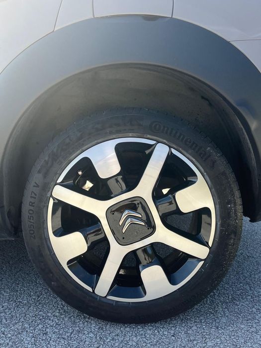 Citroën C4 Cactus 1.2 PureTech Rip Curl