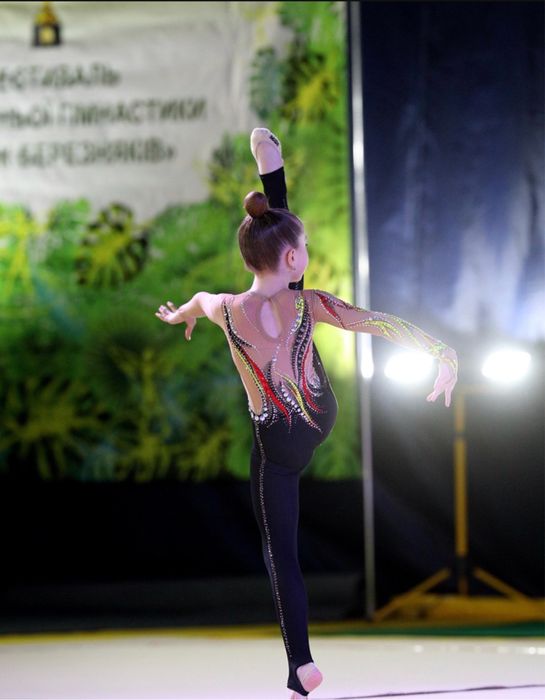 Купальник для художньоі гімнастики