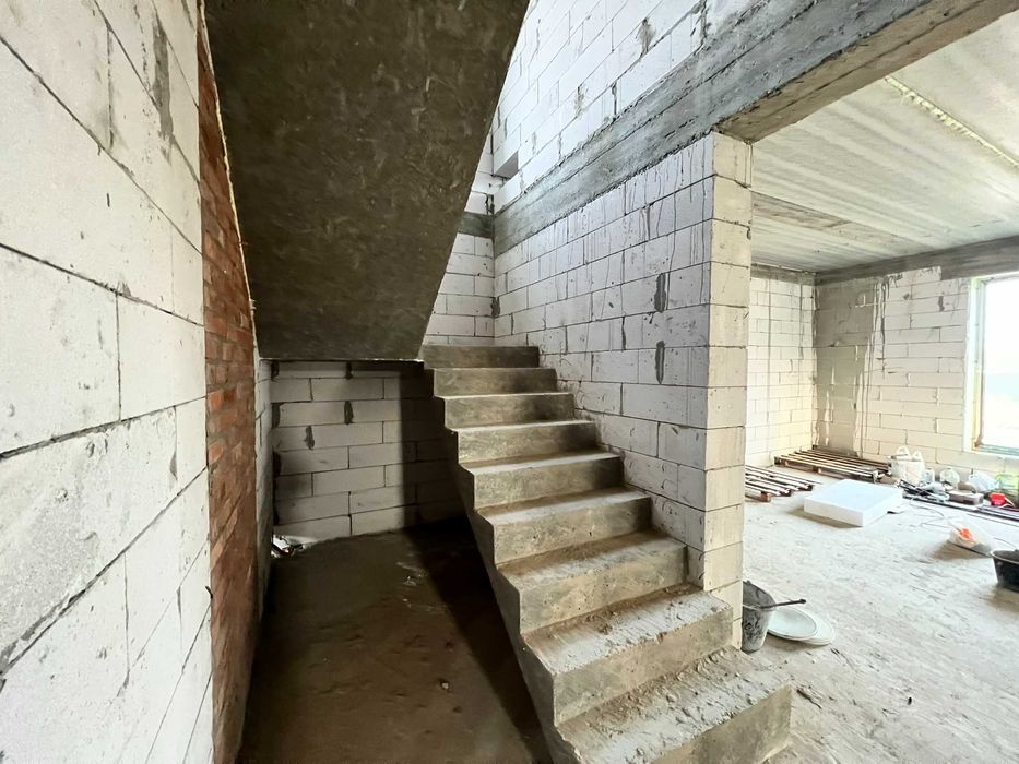 Білогородка продаж Нового Будинку 240м2 на ділянці 14 соток