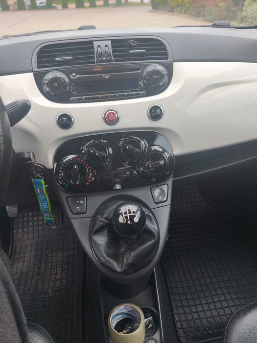 Samochód osobowy Fiat 500