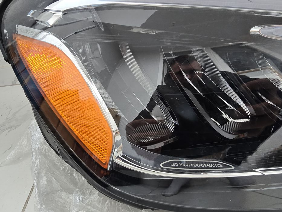 Ткрміново! Фари Mercedes GLE 167 USA Рест