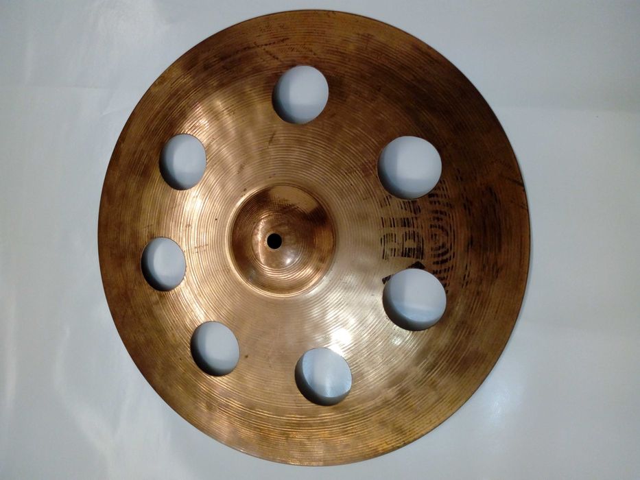 Sabian  Chinese /41cm / 7 Buracos