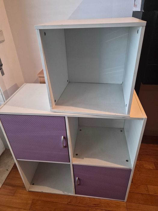 móvel de quarto de criança lilás