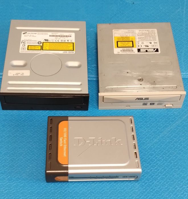 Оптичні приводи і комутатор локальної мережі