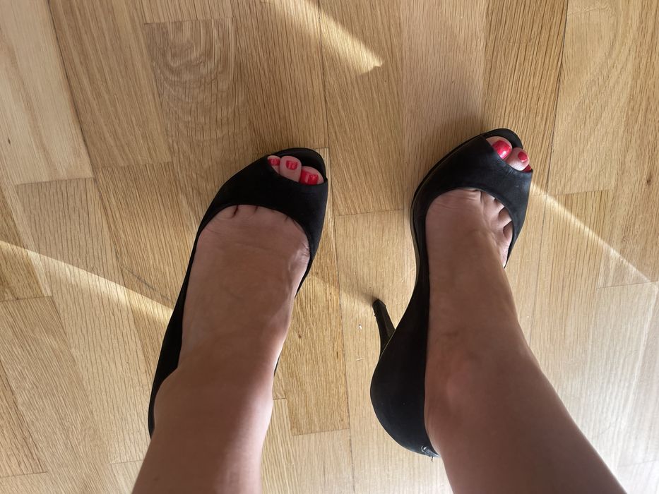 Sapatos Usados Shutz Pretos 39
