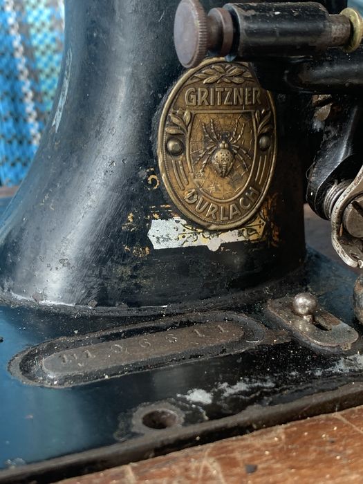 Продам старинную швейную машинку Gritzner Durlagh Германия: 1 000