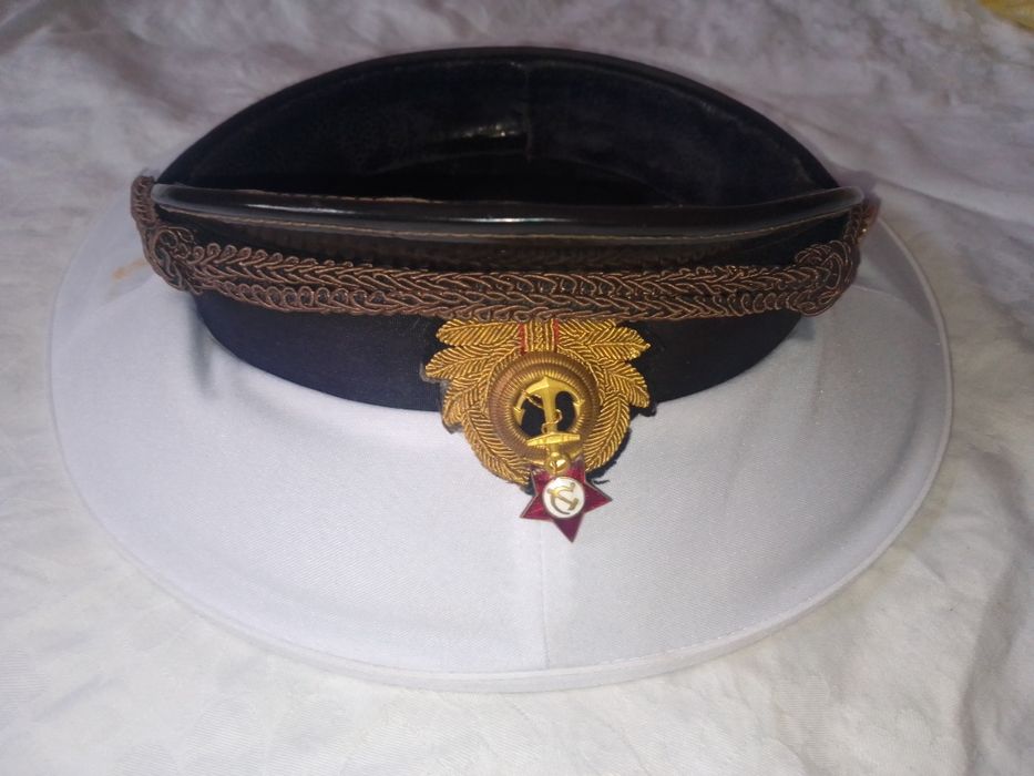 Фуражка офицерская ВМФ р 60 фурнитура якоря ссср.: 1 400 грн ...