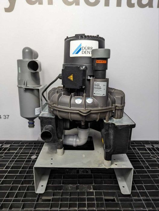 Суха помпа Durr Dental 900