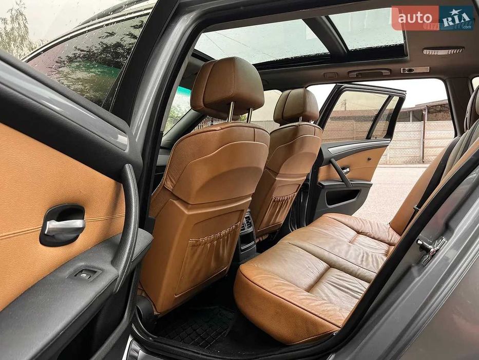 BMW 5 Series 2004