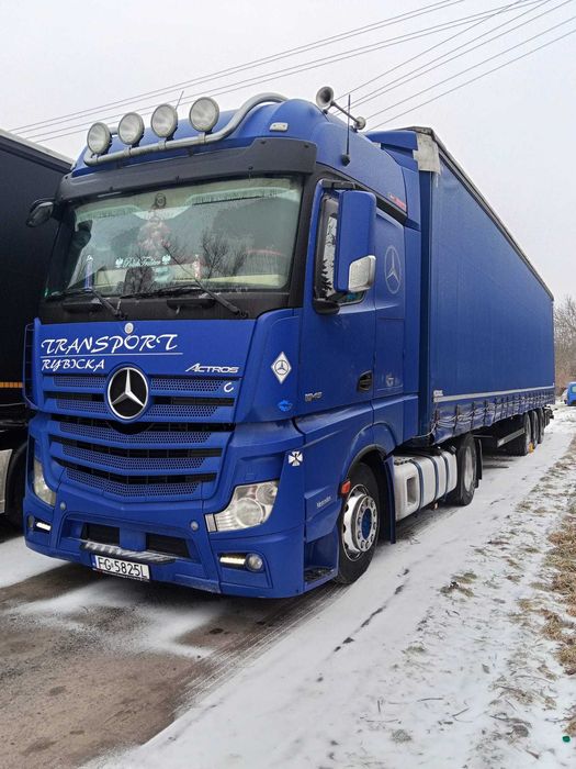 Mercedes Actros-mp4 450 Mega