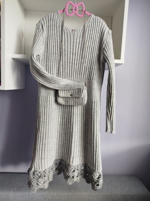 Sukienka gruba dzianina 146/152