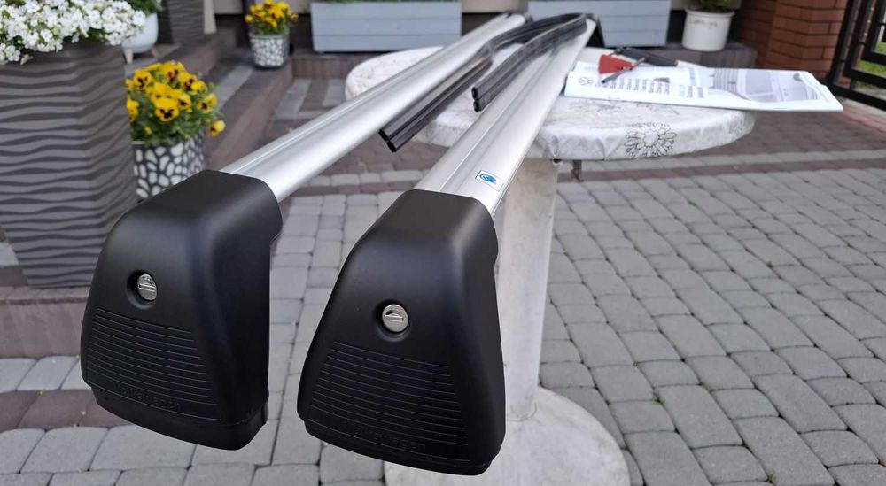 Nowy Oryginalny Bagażnik Dachowy VW Caddy Belki Poprzeczki Bez Relingów Thule