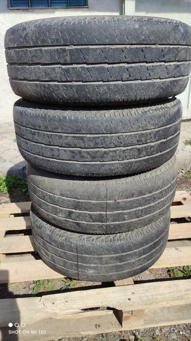 Колеса шини Continental 215/65 R 15c на дисках