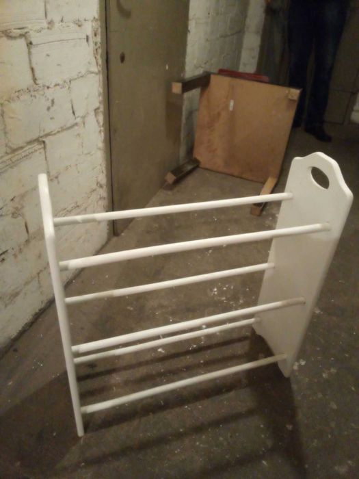 Stojak Ikea 6 drązkow