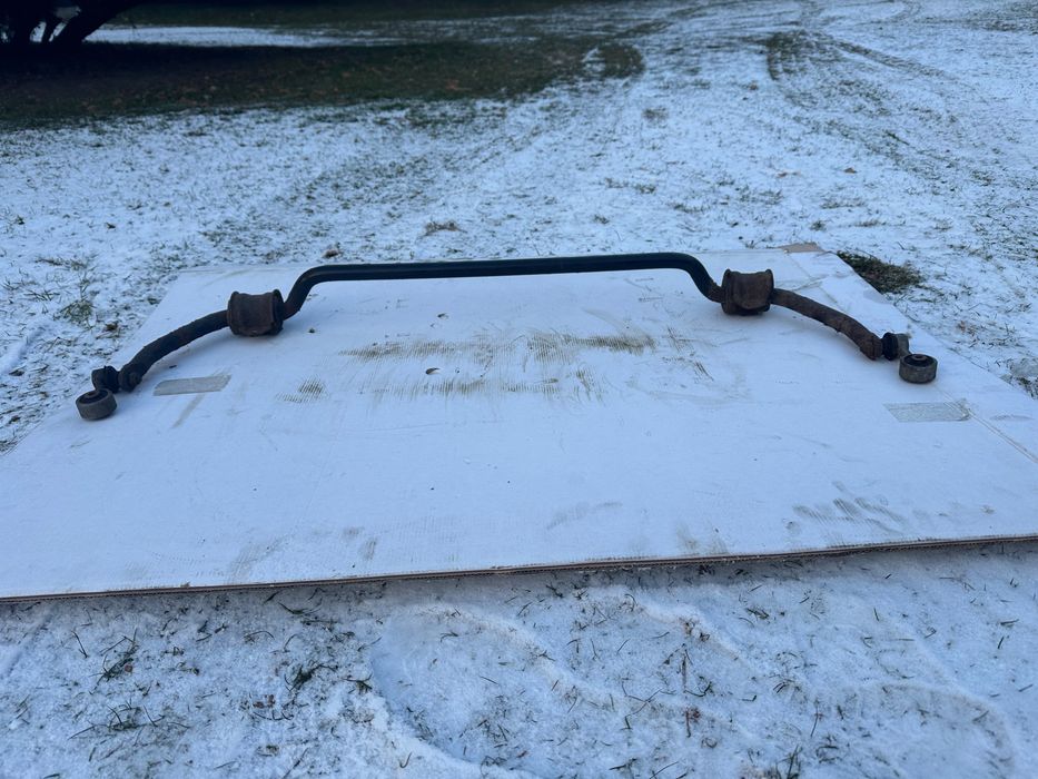 BMW E36 stabilizator przód R6 6 cylindrów kompletny mocowania