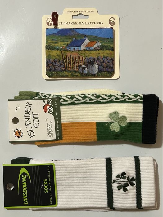 Сувениры ирландские кошелек и носки