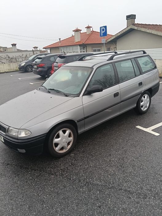 Carrinha bem estimada!