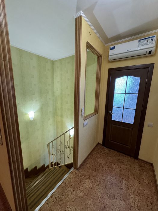 Частина будинку з генератором. Стара Балашівка. Агенція нерухомості