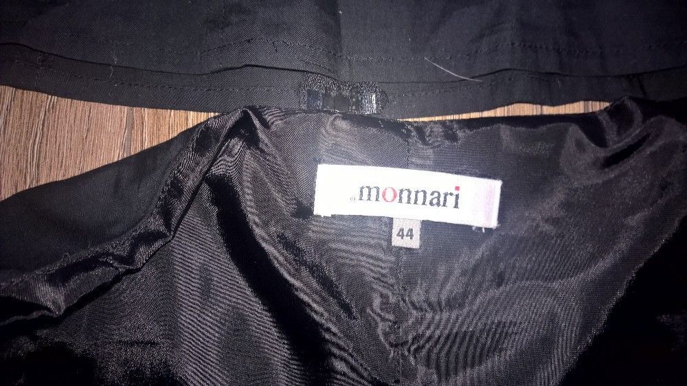 Komplet bluzeczka i spódnica Monnari rozm. 42/44