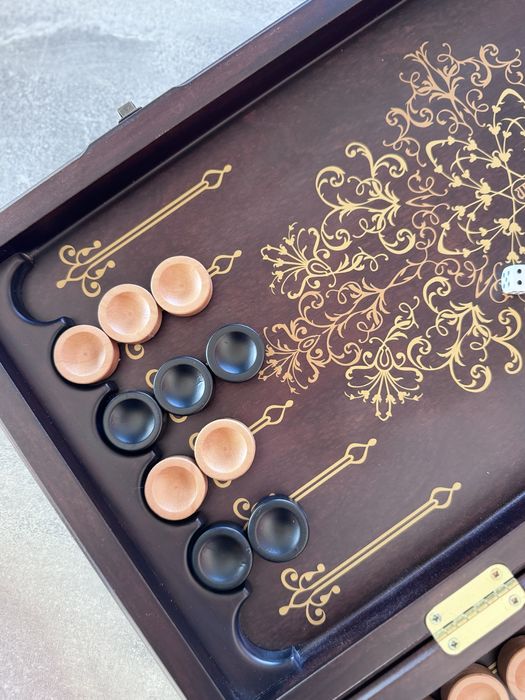 Шікарні деревʼяні нарди ручна робота