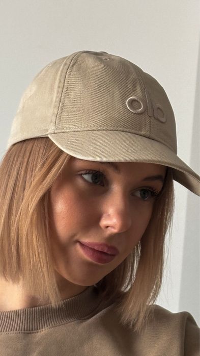 Кепка Alo Yoga Washed Off Duty (ОРИГІНАЛ) вінтажний чорний, пісочний