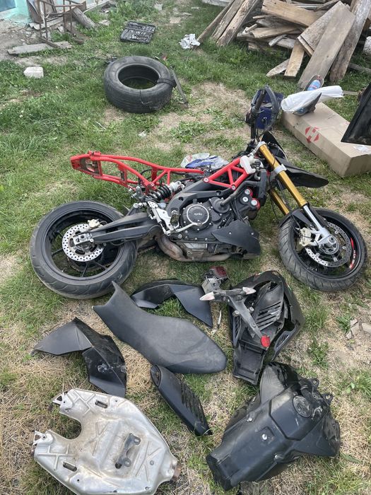 Мотор Aprilia Dorsoduro 900