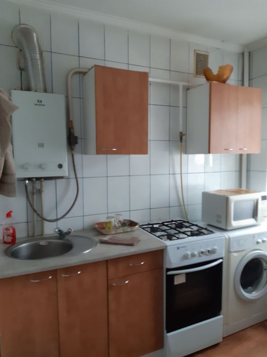 В центрі продам 2х кімн кв біля готелю Україна