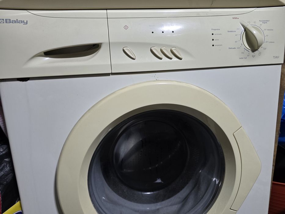Máquina Lavar Roupa Balay (Peças ou Reparação)