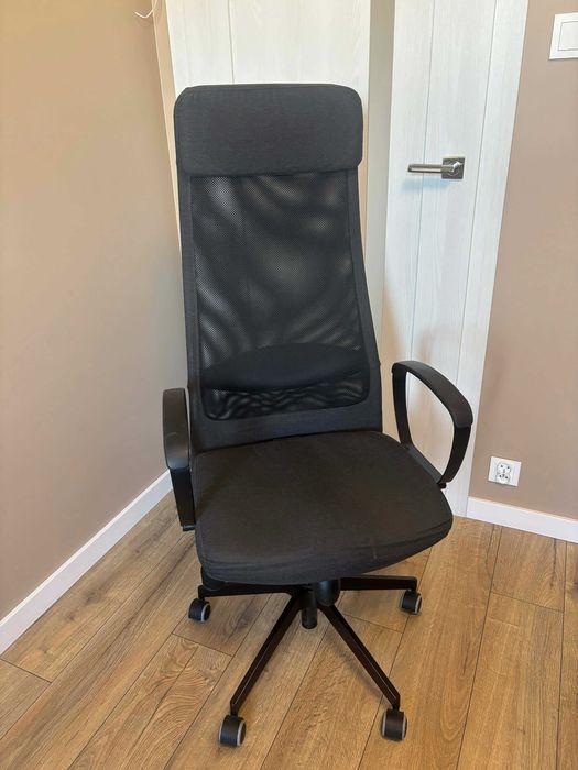 Krzesło fotel biurowy obrotowy Ikea Markus