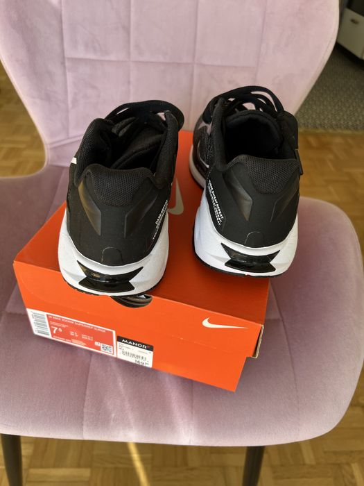 W NIKE ZOOMX SUPERREP SURGE 38,5 жіночі кросівки