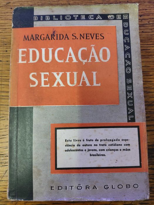 Livro Educação Sexual de Margarida Sinai Neves do ano 1954