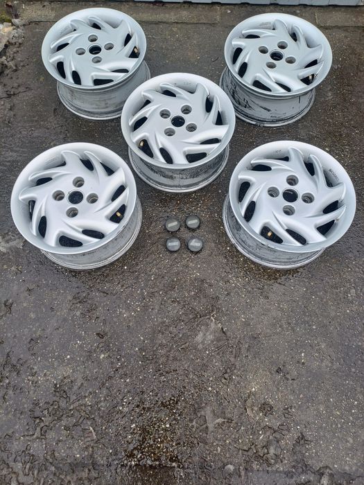Felgi aluminiowe Fiat 126 Seicento Cinquecento sporting 4x98 13cali.