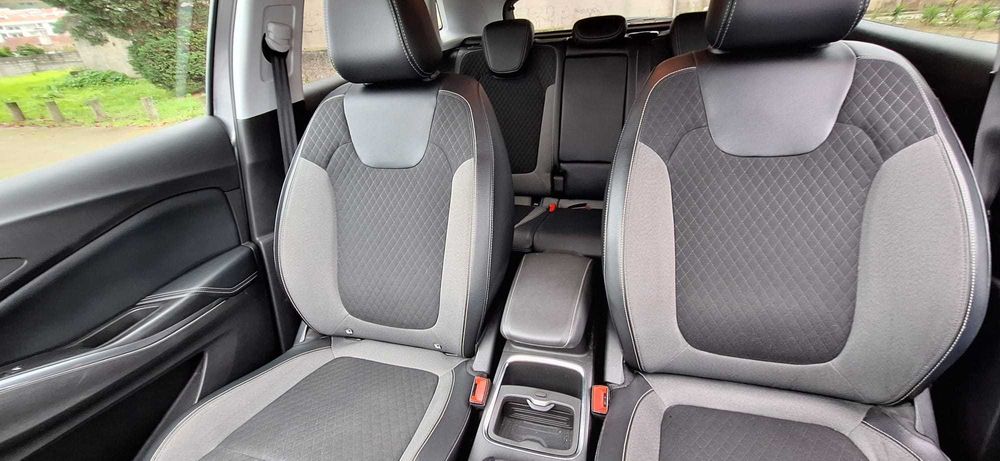 Opel Grandland X 1.2 S&S Auto Business INNOVATION