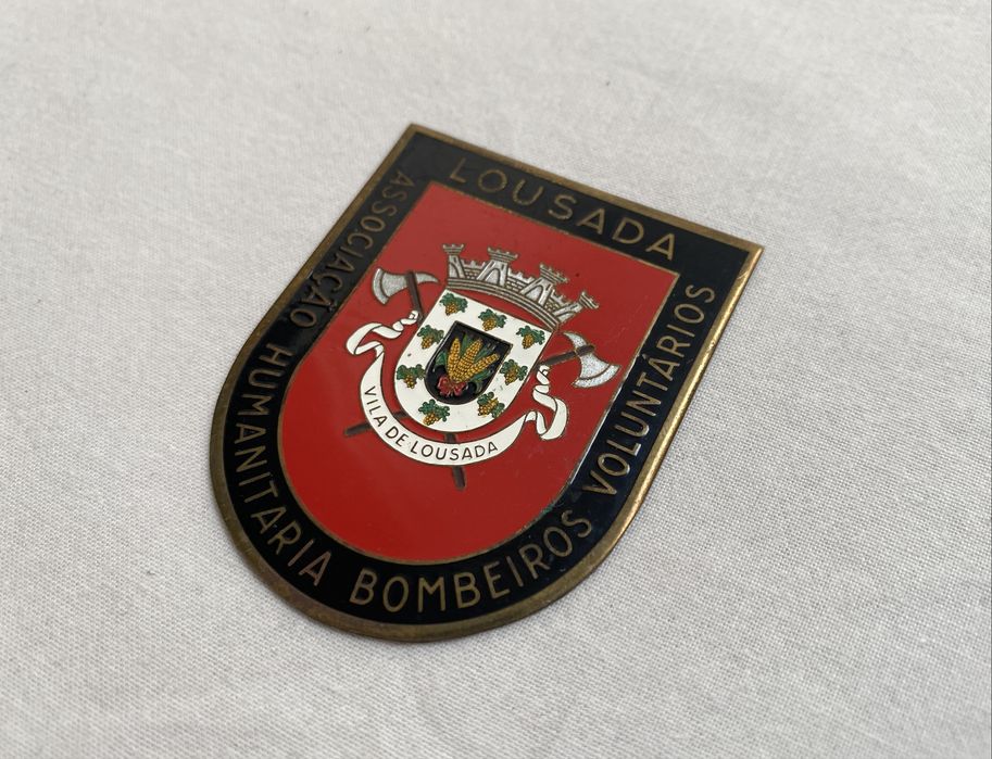 Conjunto crachas Bombeiros Voluntários Cacilhas / Viseu / Lousada 1990s