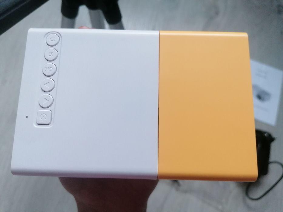 Led projector/ проектор + штатив