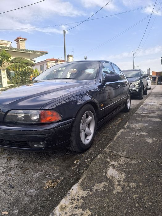 Vendo BMW 530d e39 ou troco por caravana