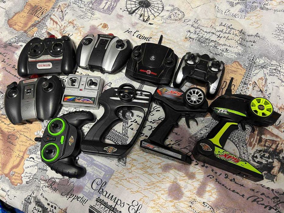 ЛОТ: Машинки, Пульти, Вертоліт (2.4GHz, Fast Lane) - Радіоуправління