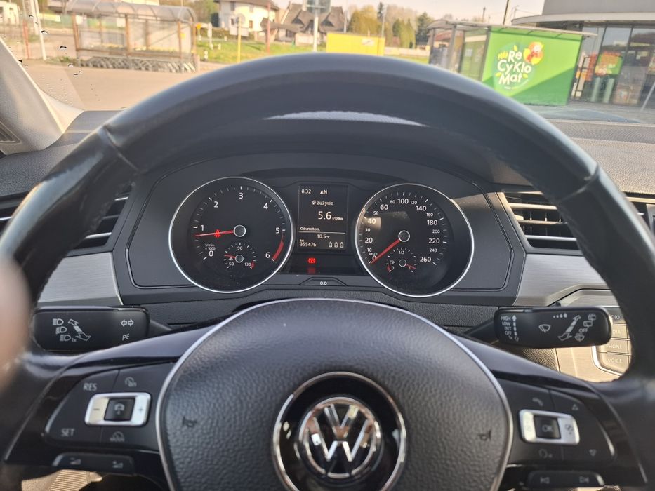 Volkswagen  Passata B8 kombi