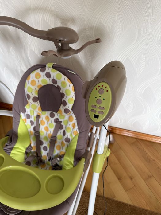 Крісло-гойдалка CARRELLO Nanny