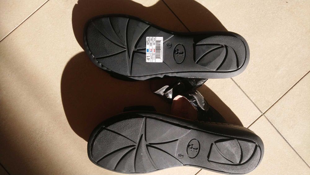 Klapki damskie Lasocki nowe rozm. 41