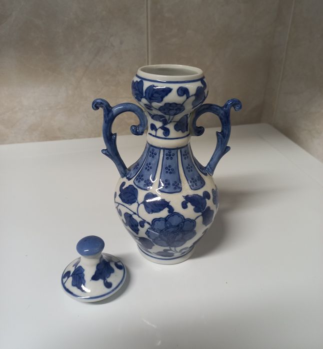 Porcelain Pitcher64584995918594121