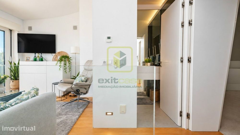 Apartamento T3 primeira linha de mar!