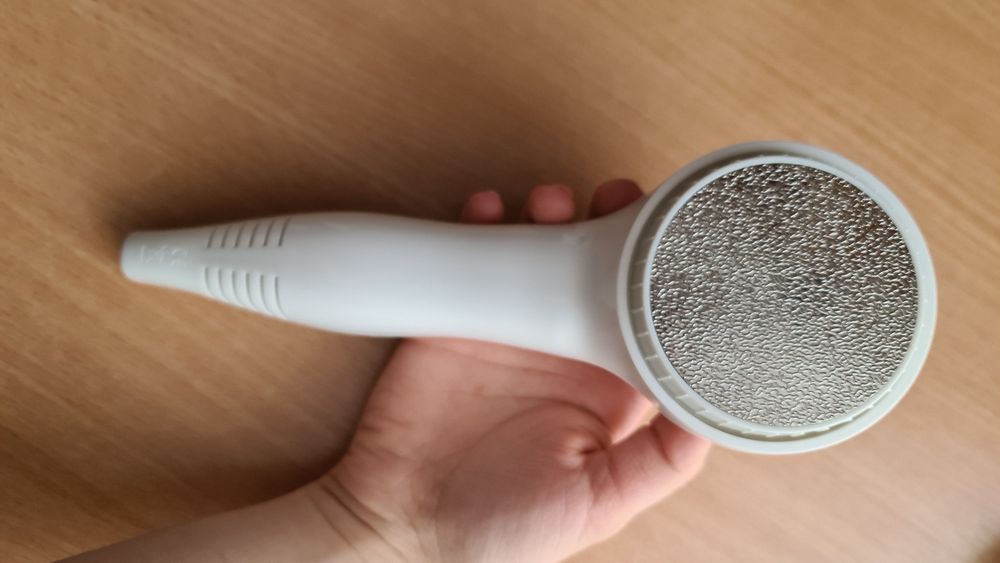 Sprzedam nowy elektryczny pilnik do pięt