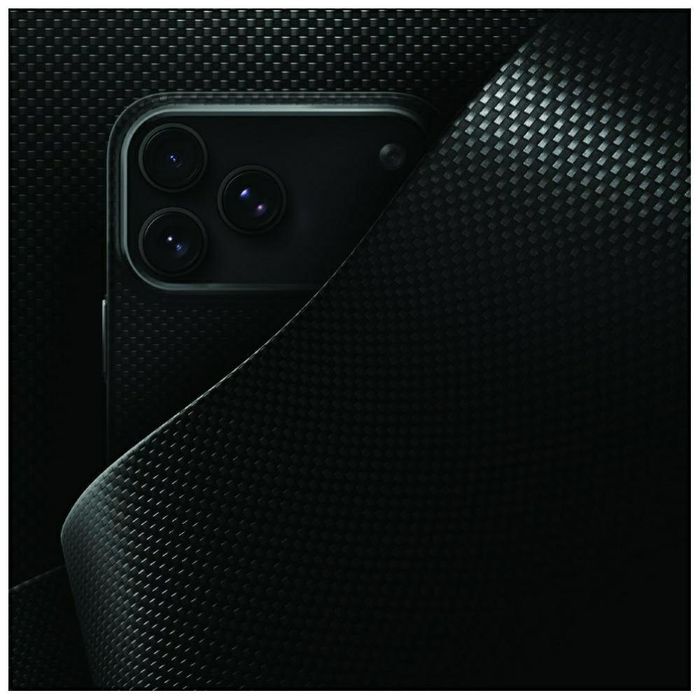 Etui uniq keva edge do iphone 18 pro / 17 pro magclick charging czarny